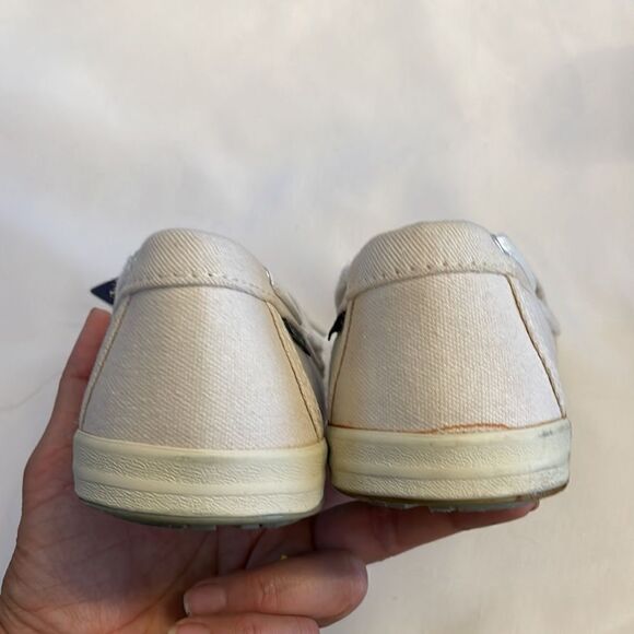 EASTLAND BONE CANVAS BOAT SHOES.  NEW IN BOX - Picture 7 of 9